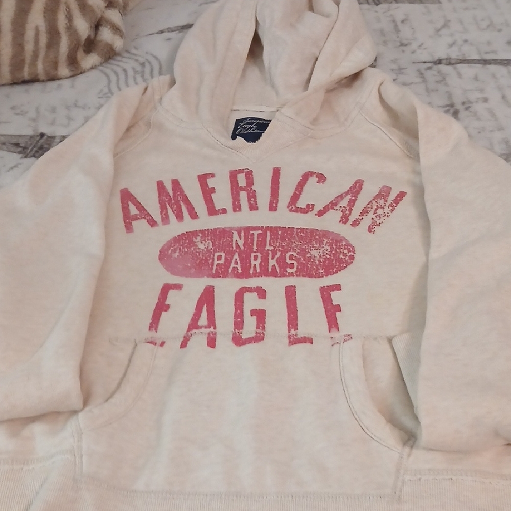 American Eagle Outfitters Cream Hoodie with Pink Graphic